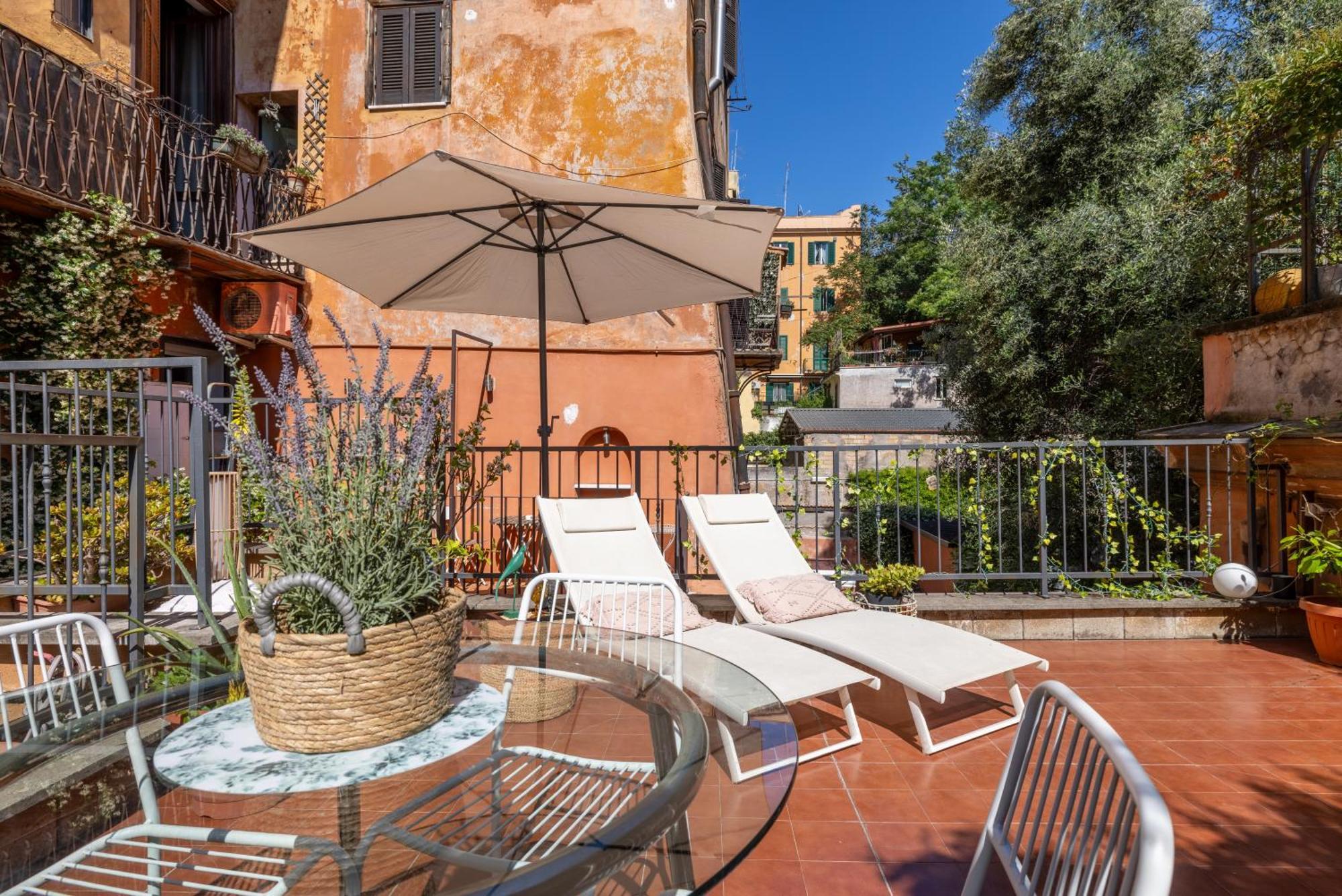 Apartamento Domus Fori Imperiali Roma Exterior foto